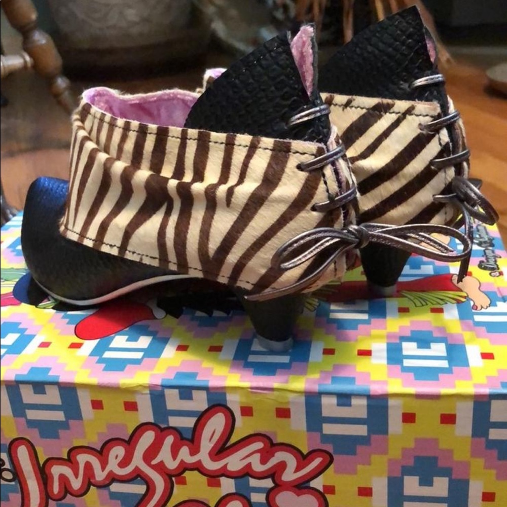 Irregular Choice Booties size 7 per website, 38eu